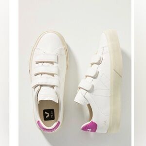 Veja RECIFE LEATHER Sneakers